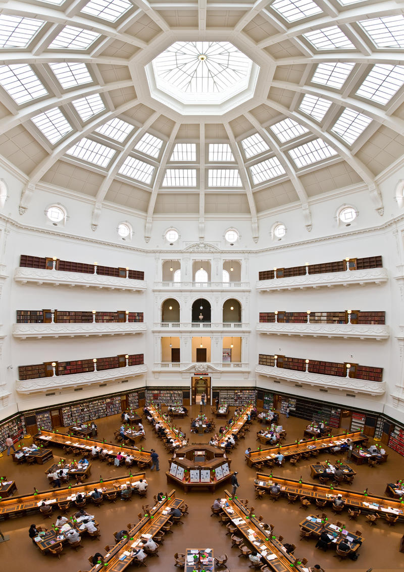 维多利亚国家图书馆